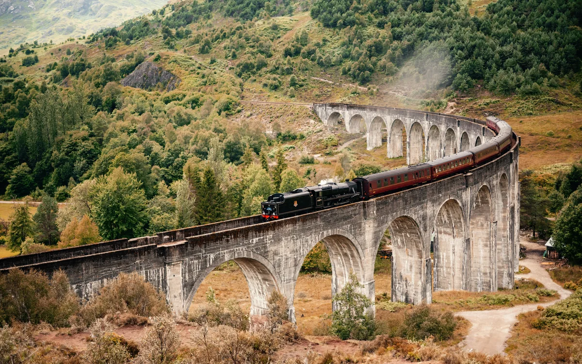 Highland glen used as Outlander landscape — complete filming locations register article card image