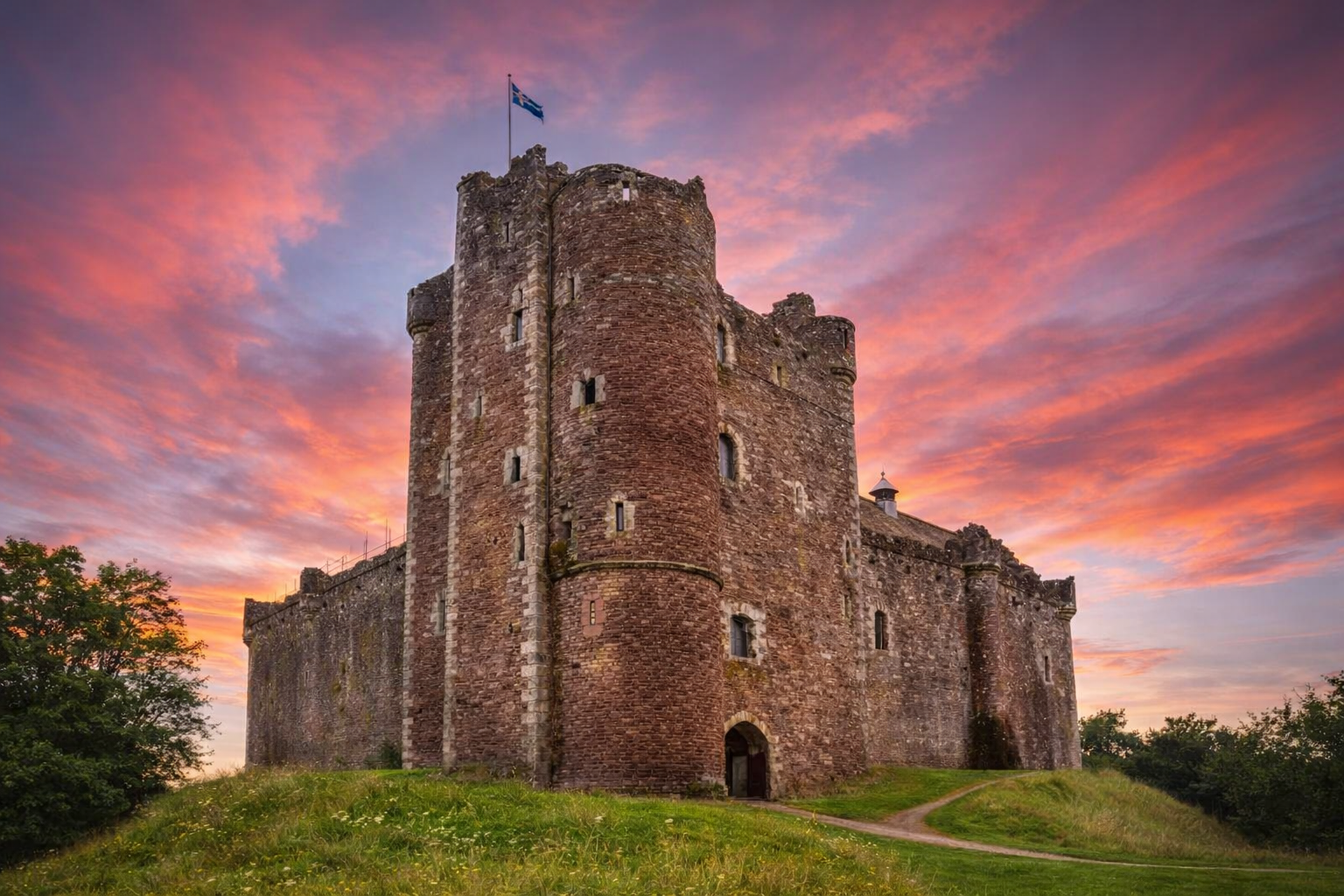 Midhope Castle in West Lothian — the real-life Lallybroch in Outlander