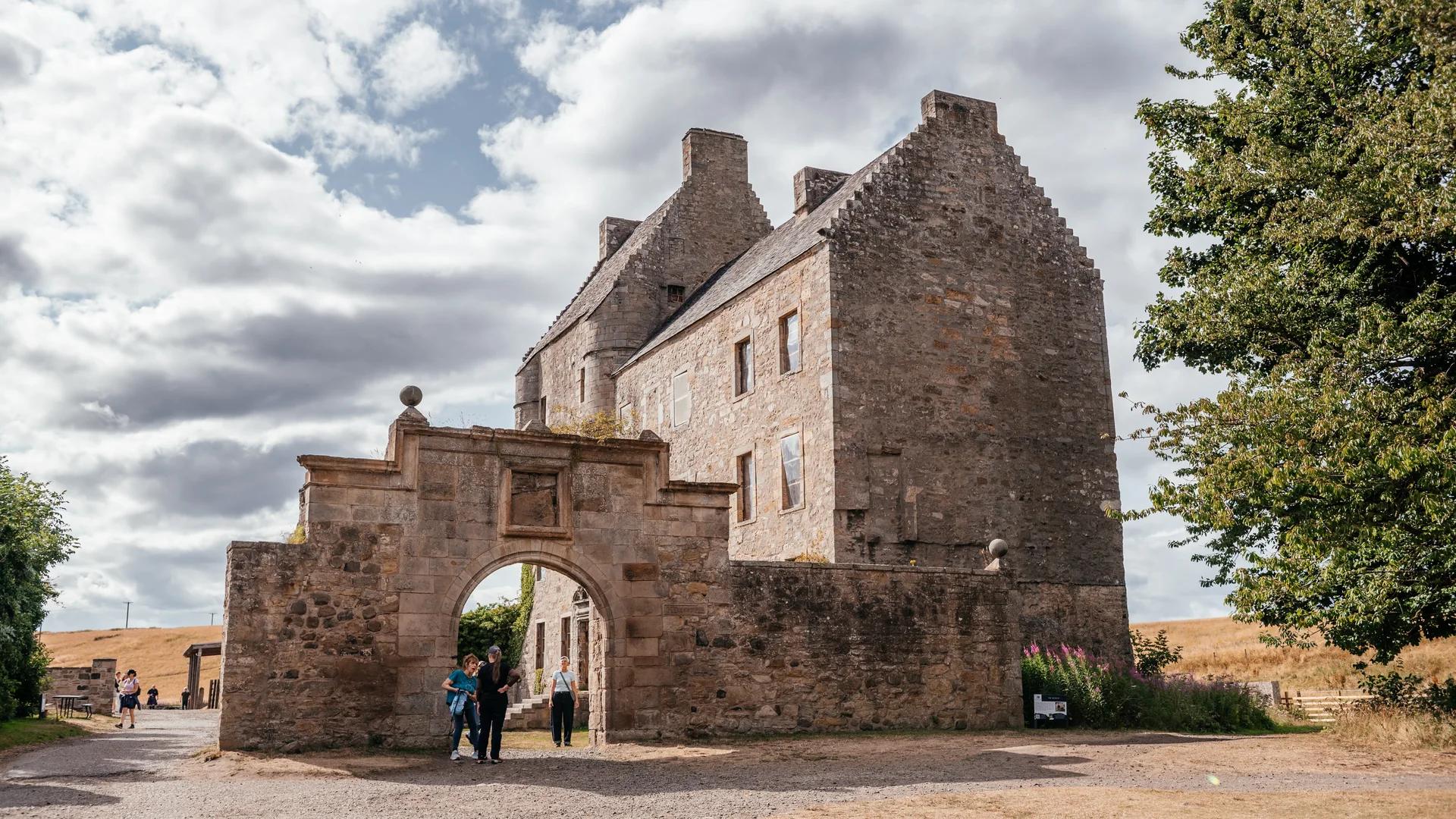 Midhope Castle archway (Lallybroch) — Outlander tour from Glasgow review